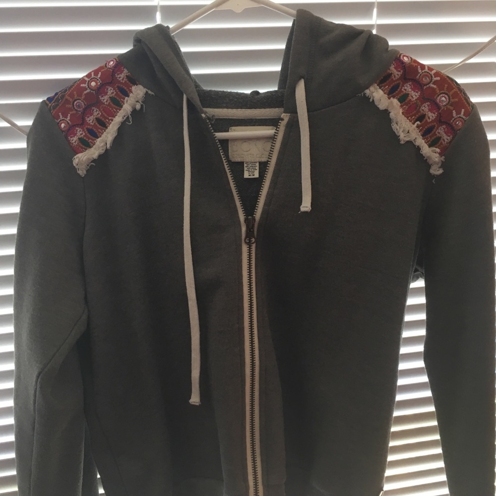 💓 designer closet billabong zip-up hoodie.